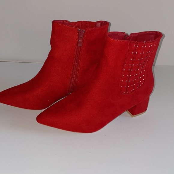 Viviany Heel The World Women's Ankle Boots Block Heel 2" Booties Rhinestones New - Picture 17 of 17